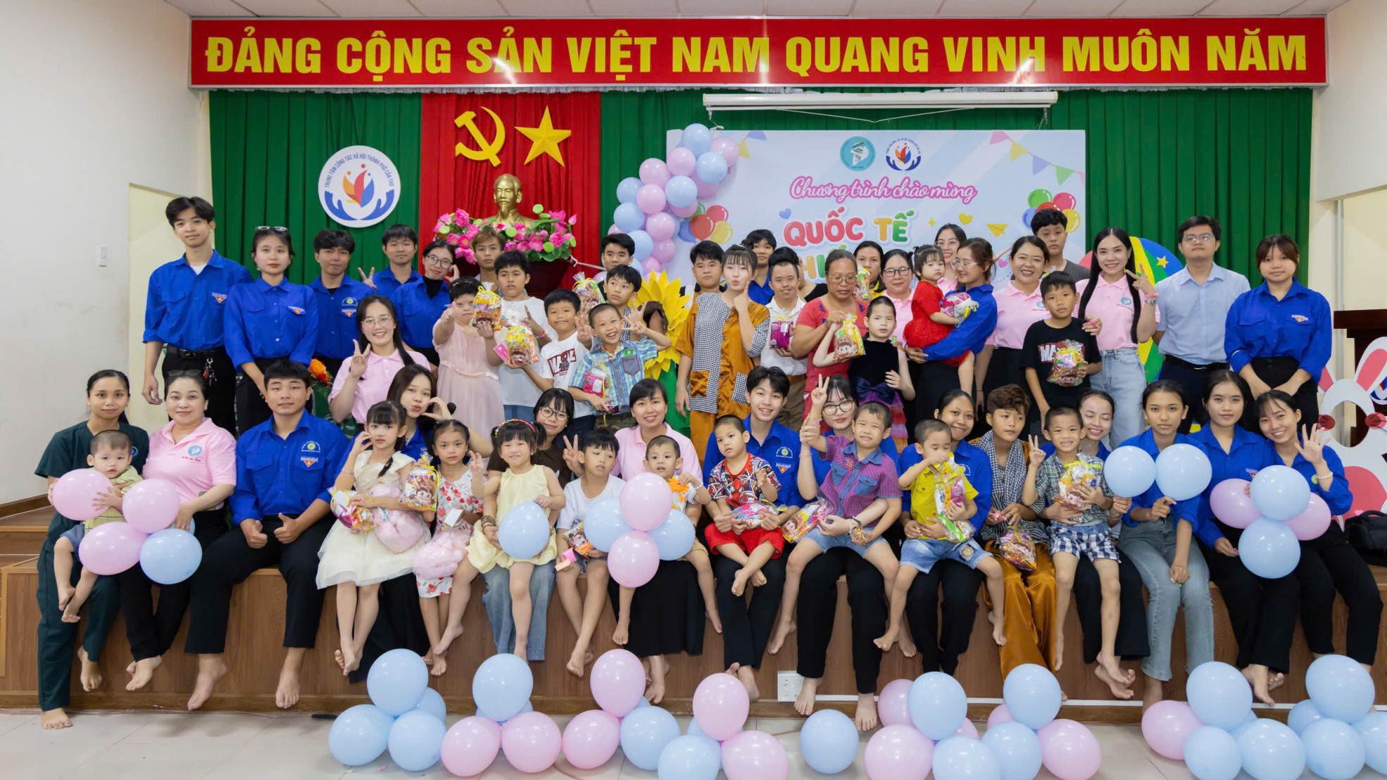 LAN TỎA YÊU THƯƠNG NHÂN NGÀY QUỐC TẾ THIẾU NHI 01/6  TẠI TRUNG TÂM CÔNG TÁC XÃ HỘI THÀNH PHỐ CẦN THƠ